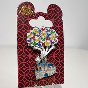 Disney Parks -WDW Cinderella Castle Lifted by Mickey Balloons Disney Pin Up New